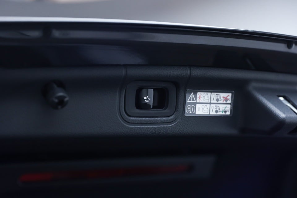 Mercedes C200 1,5 AMG Line aut. 4d