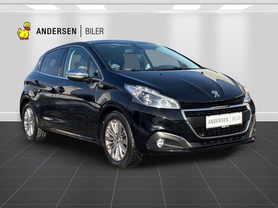 Peugeot 208 1,2 VTi 82 Signature Sky 5d