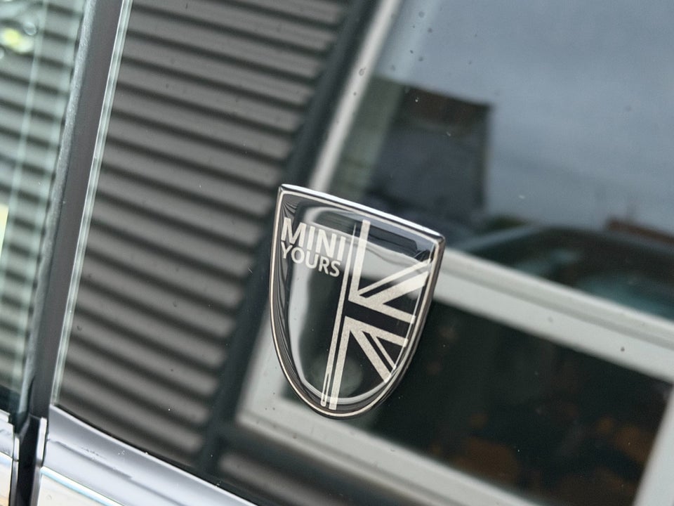 MINI Cooper SE Maximise 3d