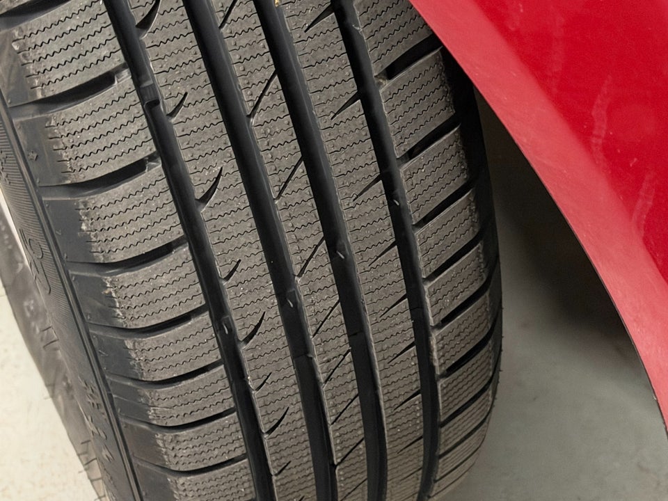 VW Transporter 2,0 TDi 114 Kassevogn kort 4d