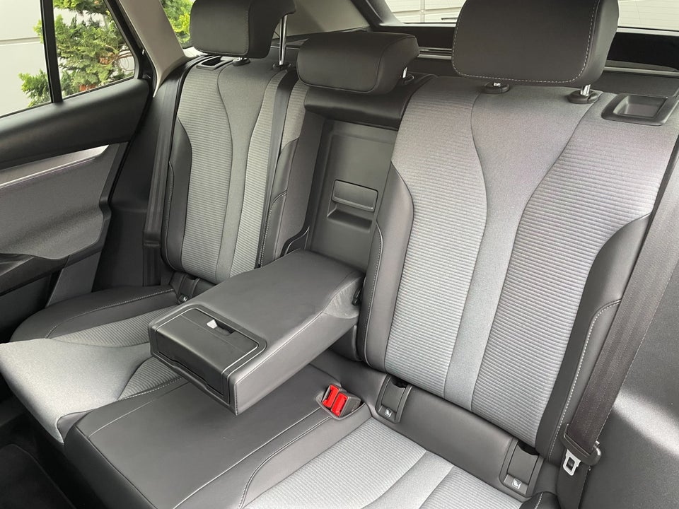 Skoda Enyaq 60 iV Loft 5d
