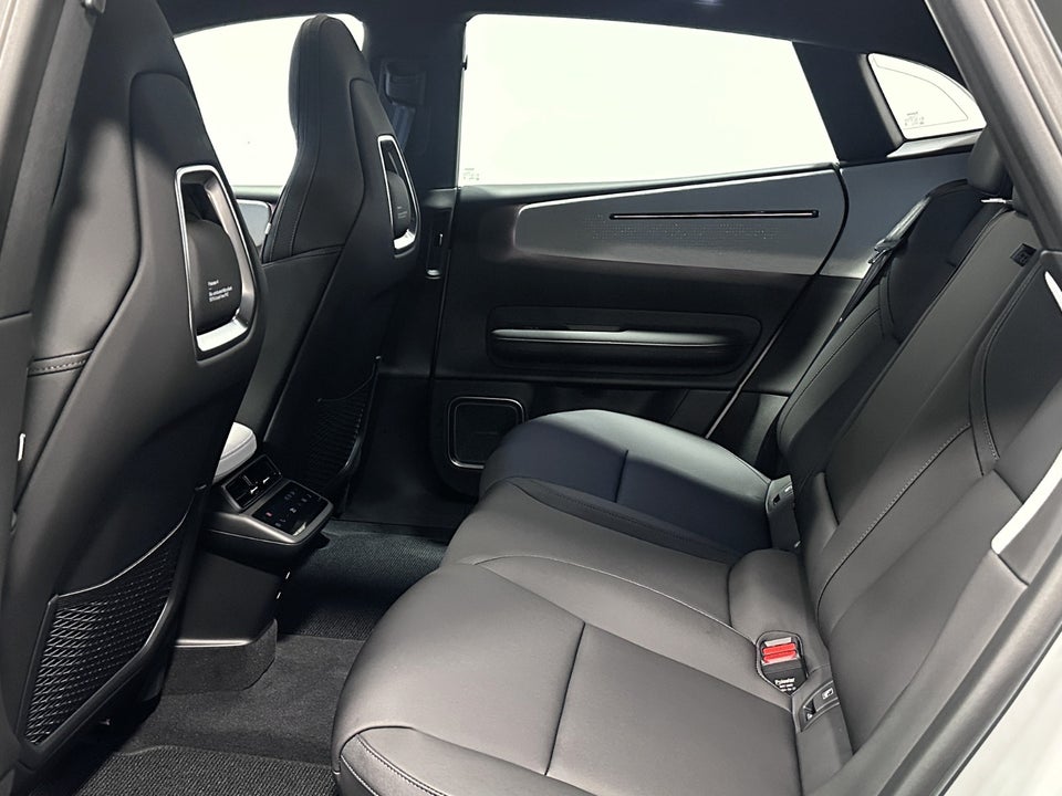 Polestar 4 Long Range AWD 5d