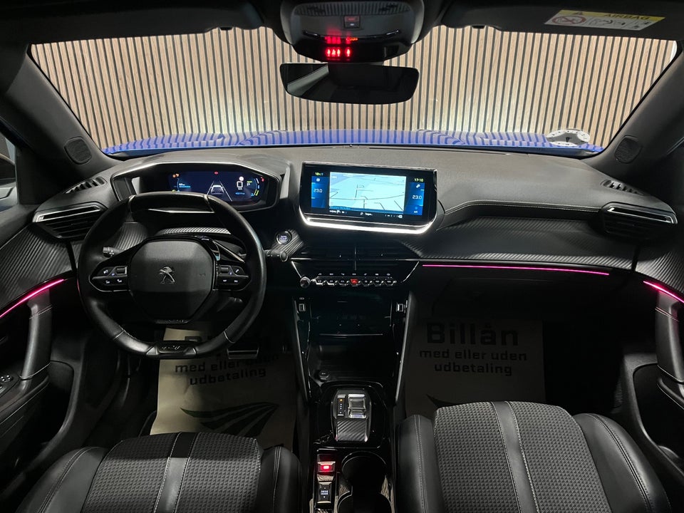 Peugeot e-2008 50 GT 5d
