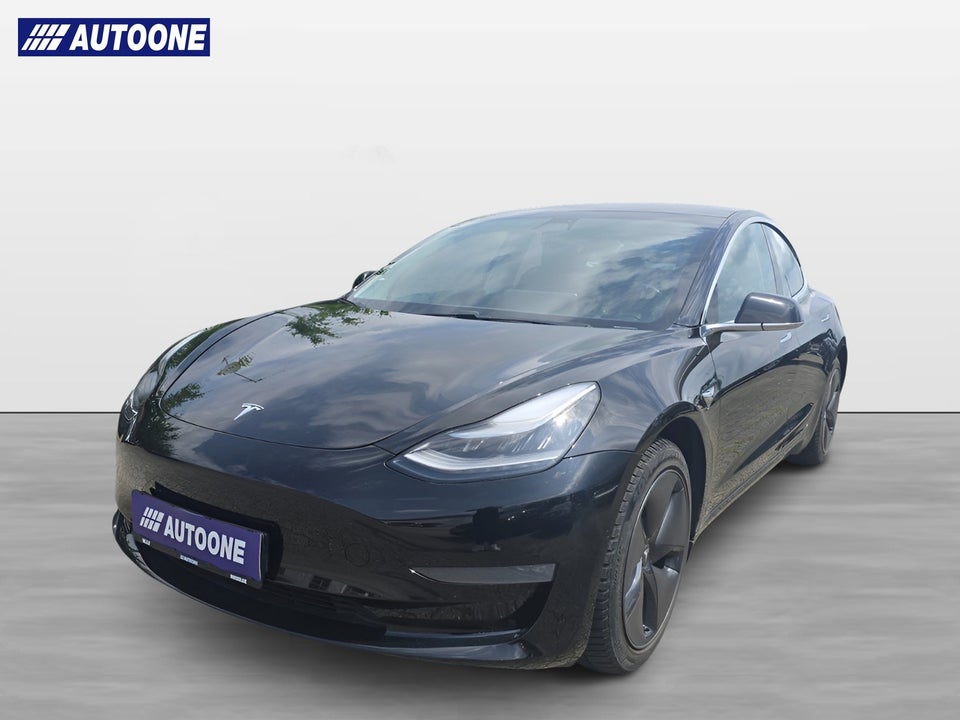Tesla Model 3 Long Range AWD 4d