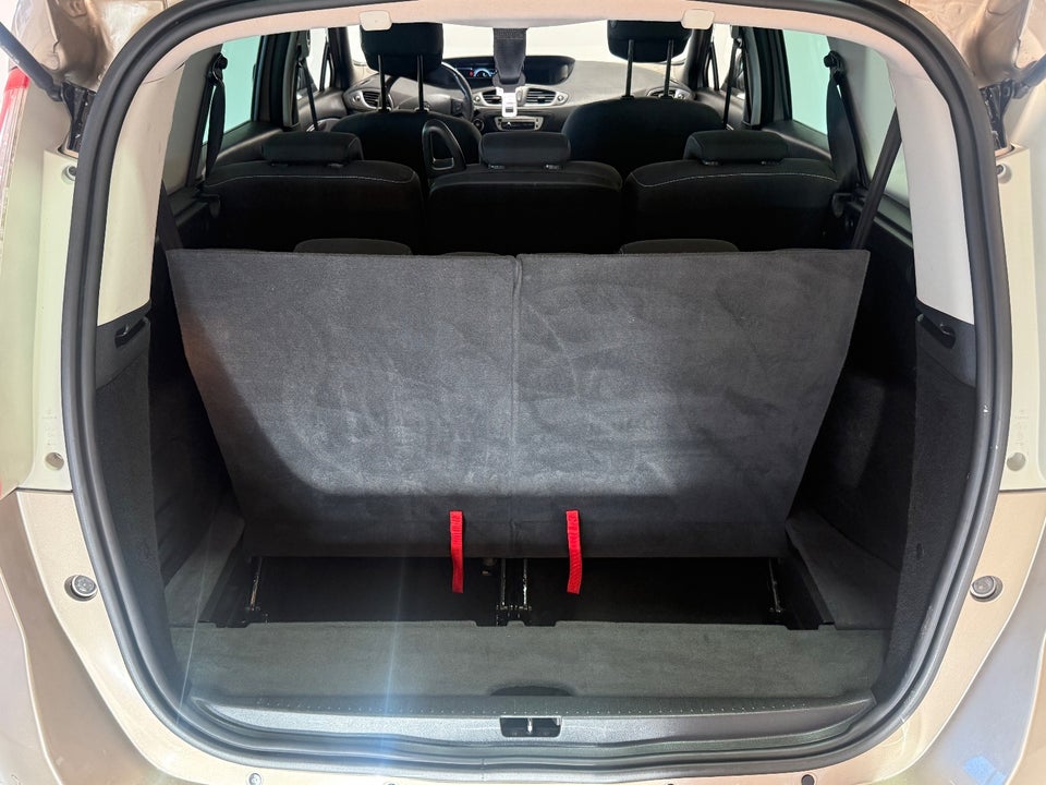 Renault Grand Scenic III 1,5 dCi 110 Dynamique 7prs 5d