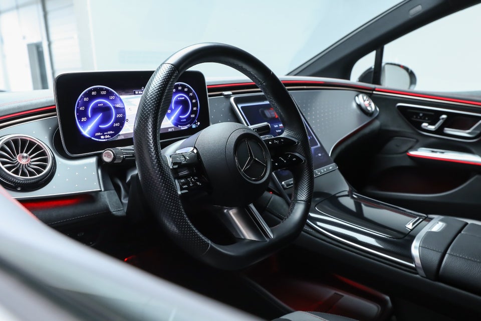 Mercedes EQE350 AMG Line 4d