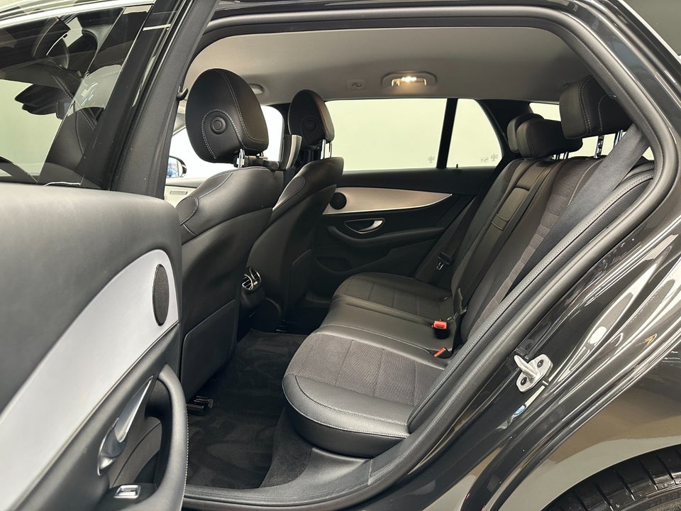 Mercedes E300 de 2,0 stc. aut. 5d