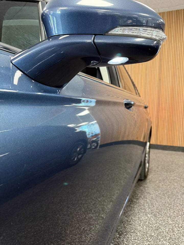 Ford Mondeo 2,0 EcoBlue Titanium stc. aut. 5d