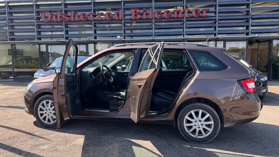 Skoda Fabia 1,2 TSi 110 Ambition Combi DSG 5d