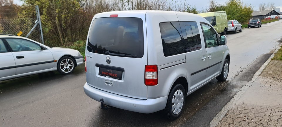 VW Caddy 1,9 TDi 75 Life 4d