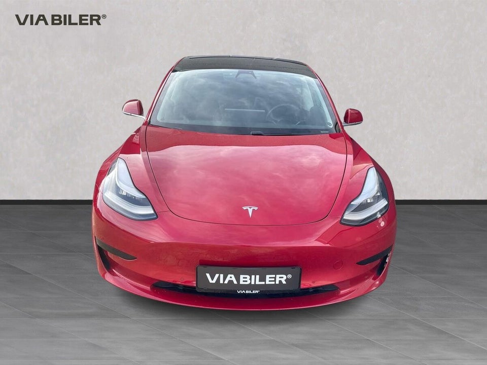 Tesla Model 3 Standard Range+ RWD 4d