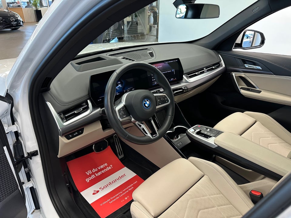 BMW iX1 xDrive30 M-Sport 5d