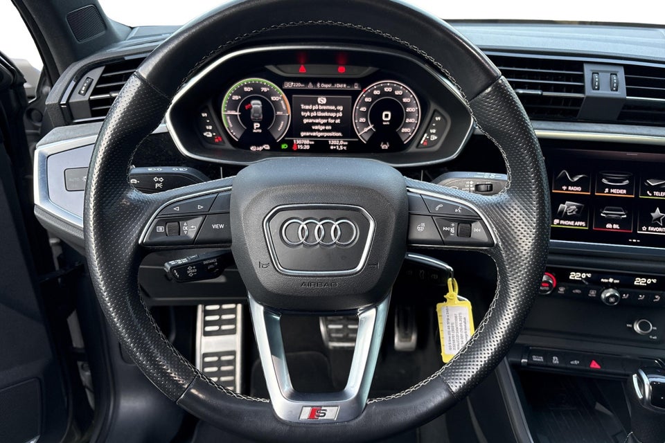 Audi Q3 45 TFSi e S-line plus S-tr. 5d