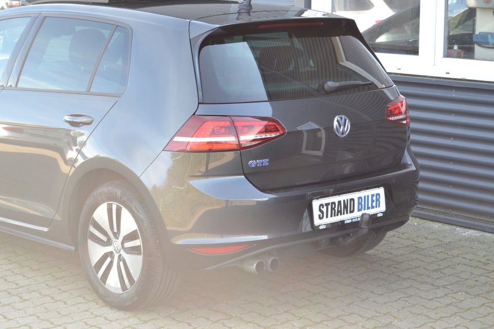 VW Golf VII 1,4 GTE DSG 5d