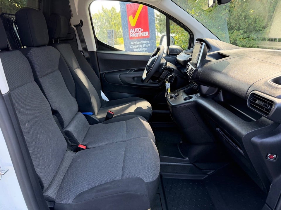 Peugeot Partner 1,5 BlueHDi 130 L1V1 Plus EAT8 Van