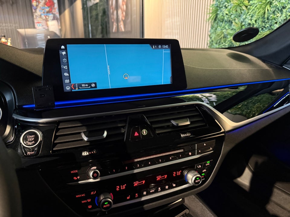 BMW 520d 2,0 M-Sport aut. 4d