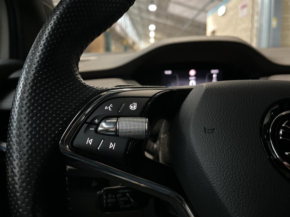 Skoda Enyaq 60 iV Sportline 5d