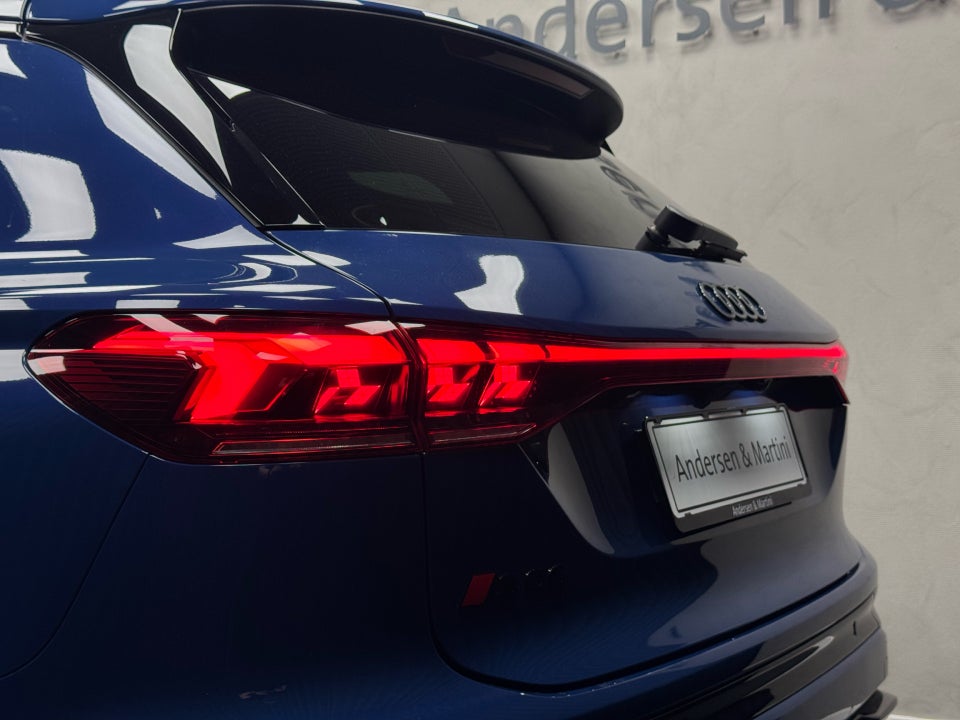 Audi SQ6 e-tron quattro 5d