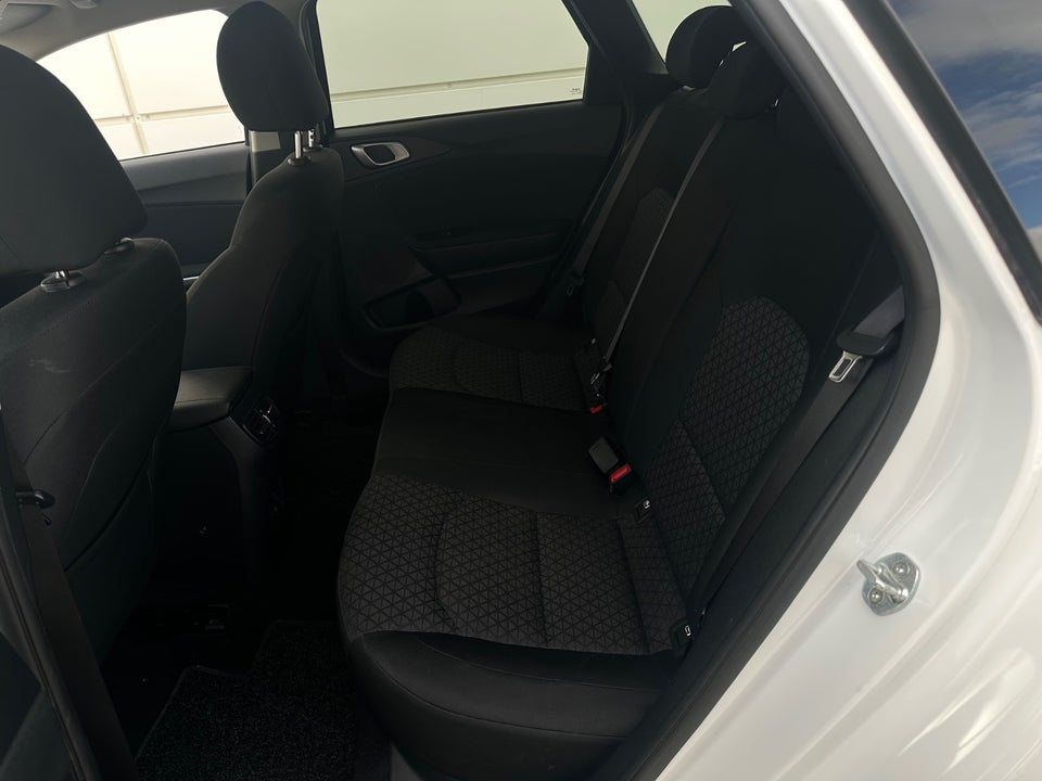 Kia Ceed 1,0 T-GDi Prestige SW 5d