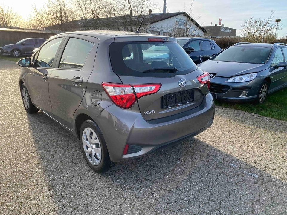 Toyota Yaris 1,5 VVT-iE T2 5d