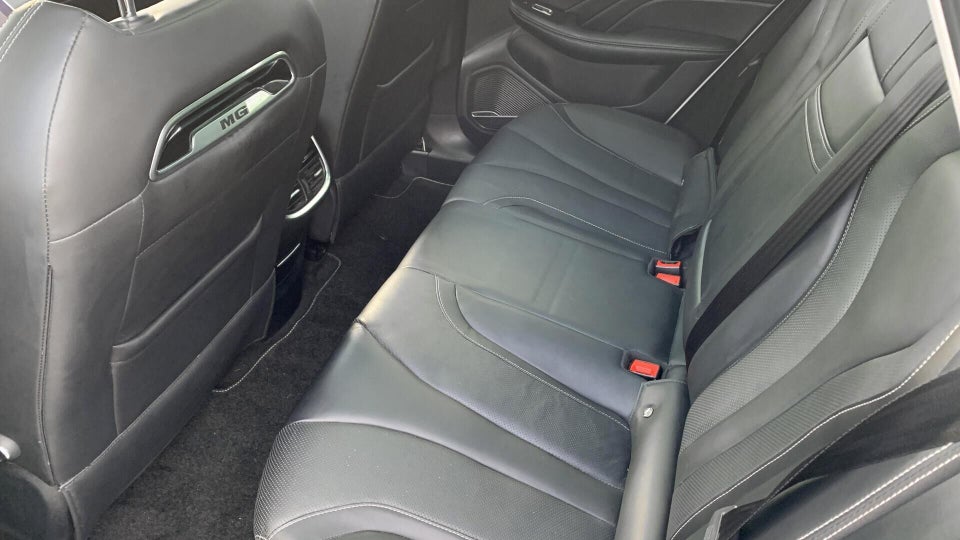 MG Marvel R Performance 5d