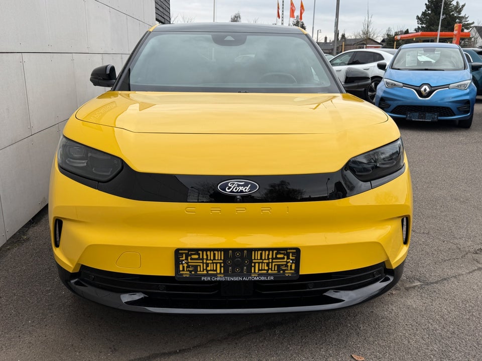 Ford Capri 77 Premium Extended Range 5d