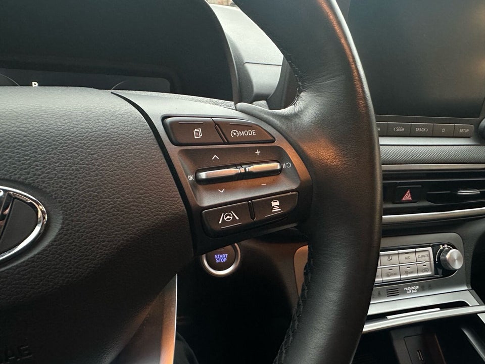 Hyundai Kona 39 EV Select 5d