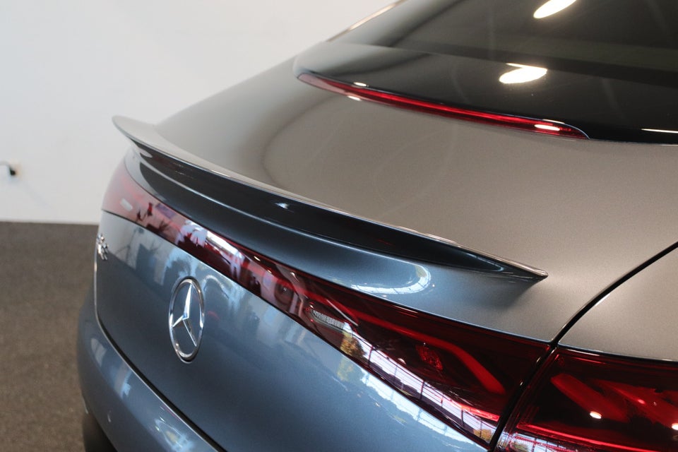 Mercedes EQE350 AMG Line 4d