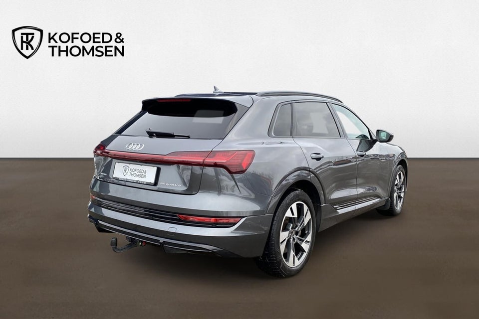Audi e-tron 55 S-line quattro 5d