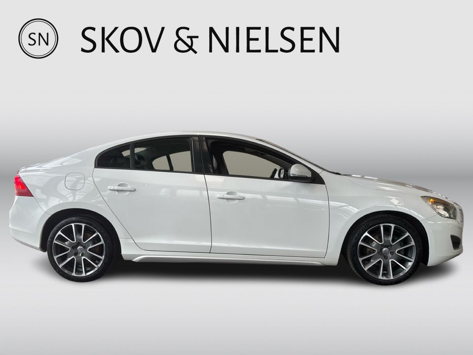 Volvo S60 2,0 T5 240 Kinetic 4d