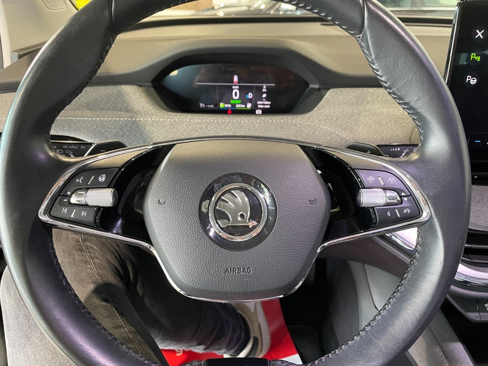 Skoda Enyaq 80 iV Loft 5d