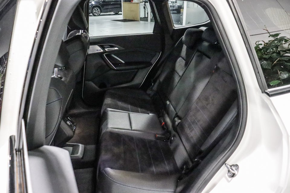 BMW iX1 xDrive30 Fully Charged M-Sport 5d