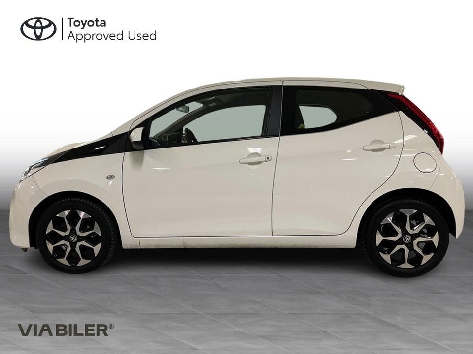 Toyota Aygo 1,0 VVT-i x-plore 5d