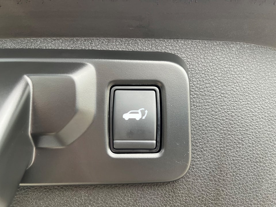 Renault Scenic E-Tech 87 Iconic 5d