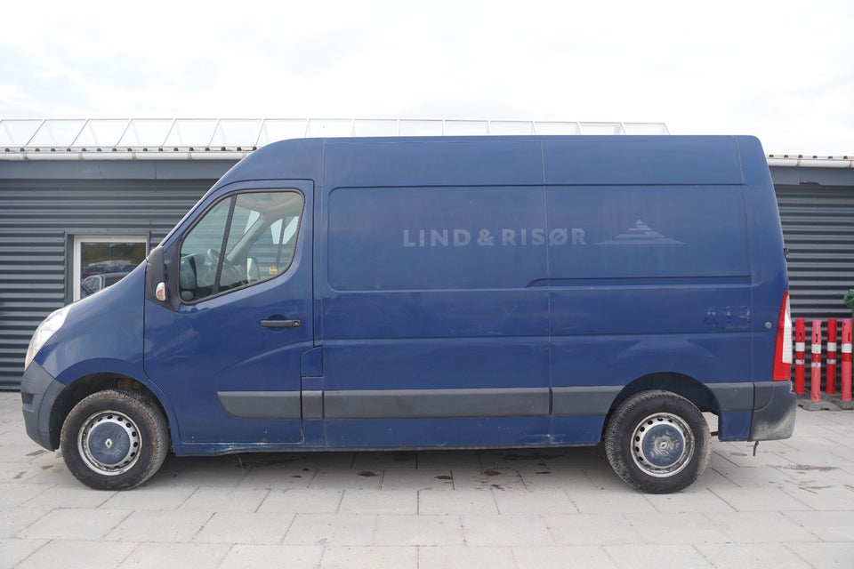 Renault Master III T33 2,3 dCi 130 L2H2 Kassevogn