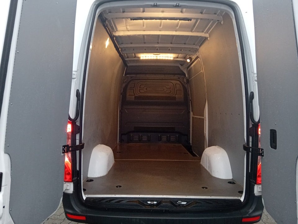Mercedes Sprinter 317 2,0 CDi A2 Kassevogn PRO RWD