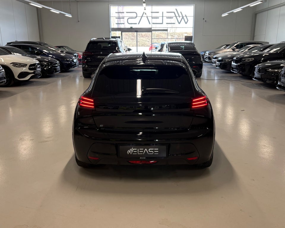 Peugeot e-208 54 GT 5d