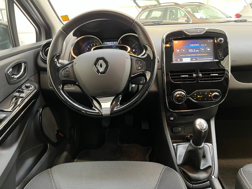 Renault Clio IV 0,9 TCe 90 Expression 5d