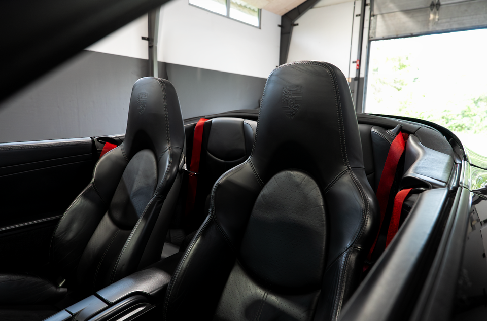 Porsche 911 Carrera 4S 3,8 Cabriolet Tiptr. 2d