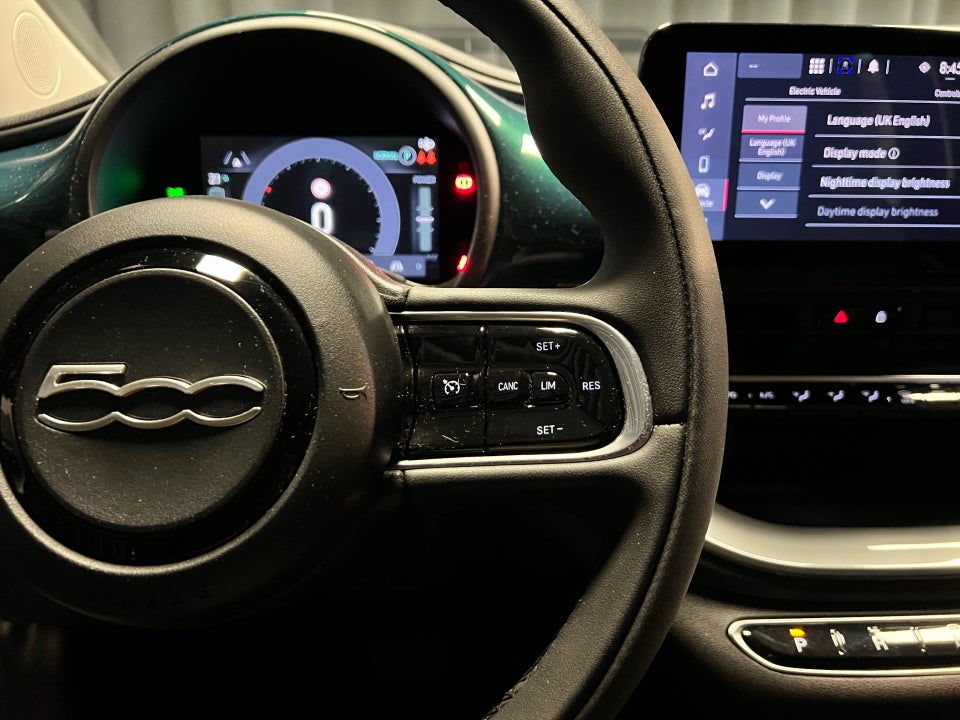 Fiat 500e 42 Icon 3d