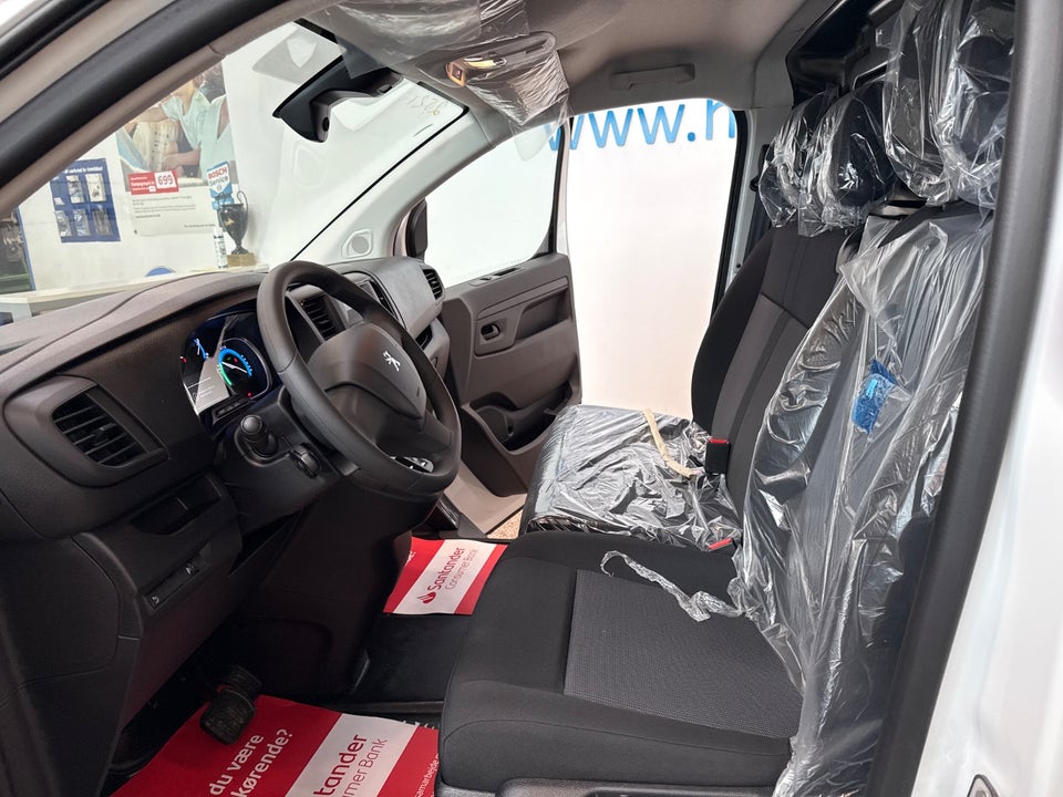 Peugeot e-Expert 50 L2 Plus Van