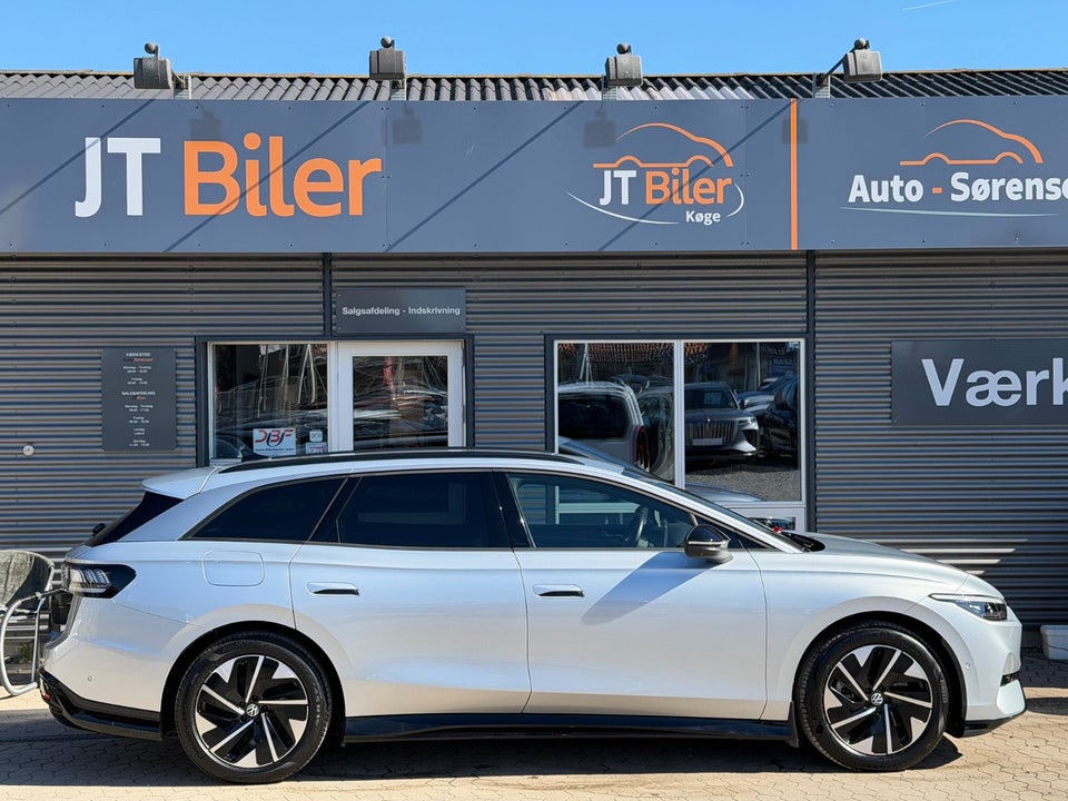 VW ID.7 77 Pro Tourer 5d