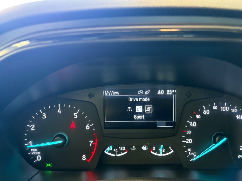 Ford Focus 1,0 EcoBoost ST-Line 5d