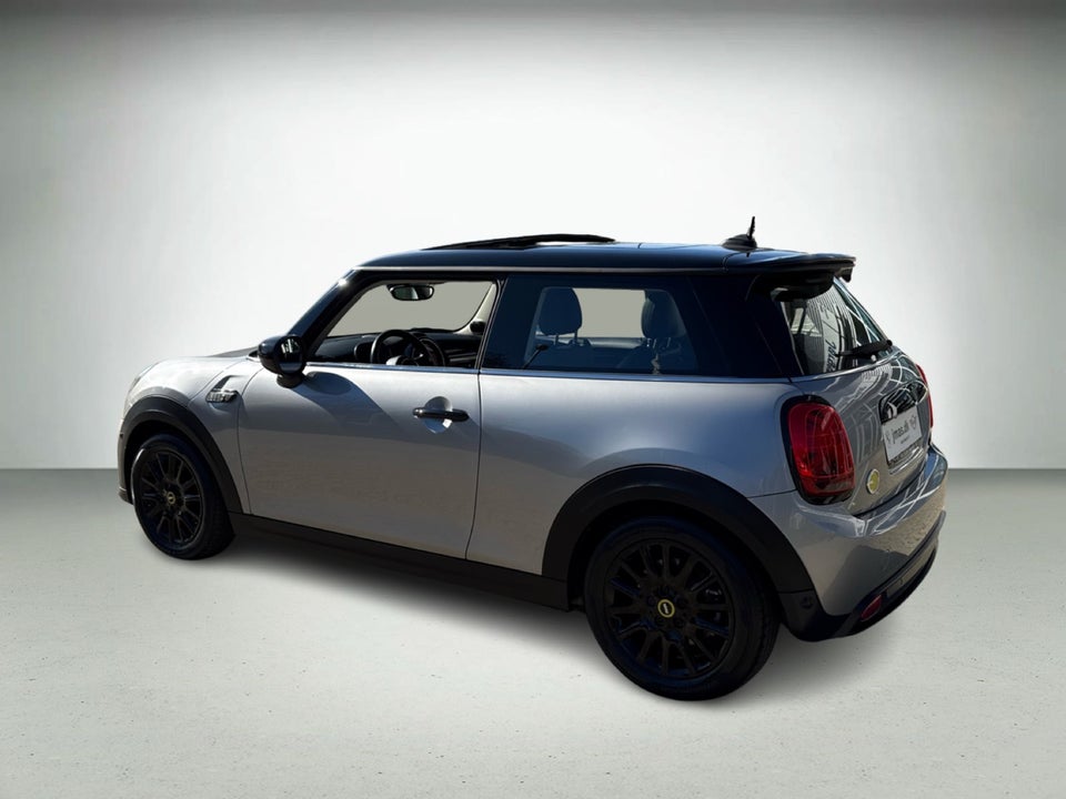 MINI Cooper SE Classic Trim 3d