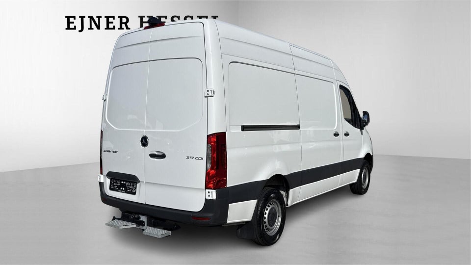 Mercedes Sprinter 317 2,0 CDi A2 Kassevogn aut. RWD