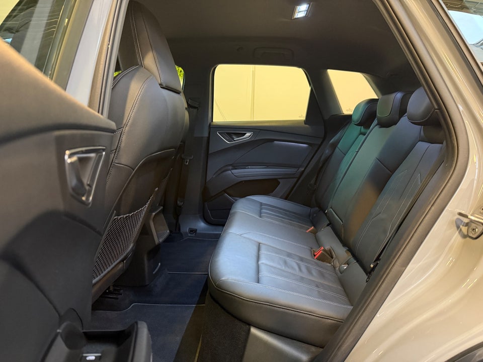 Audi Q4 e-tron 50 Attitude quattro 5d