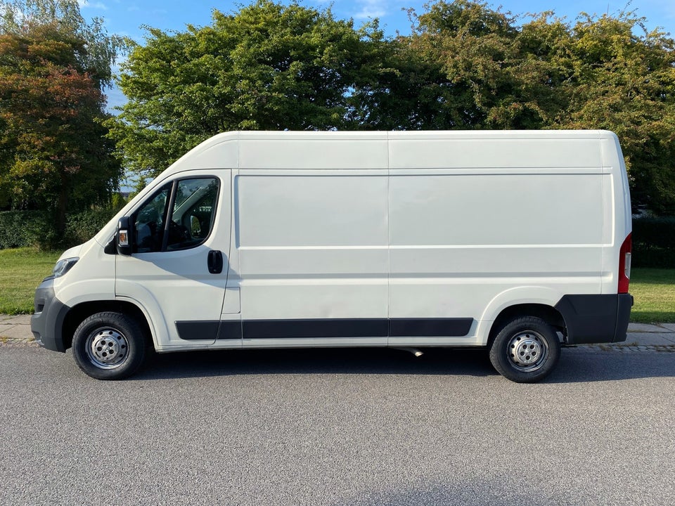 Peugeot Boxer 335 2,0 BlueHDi 130 L3H2