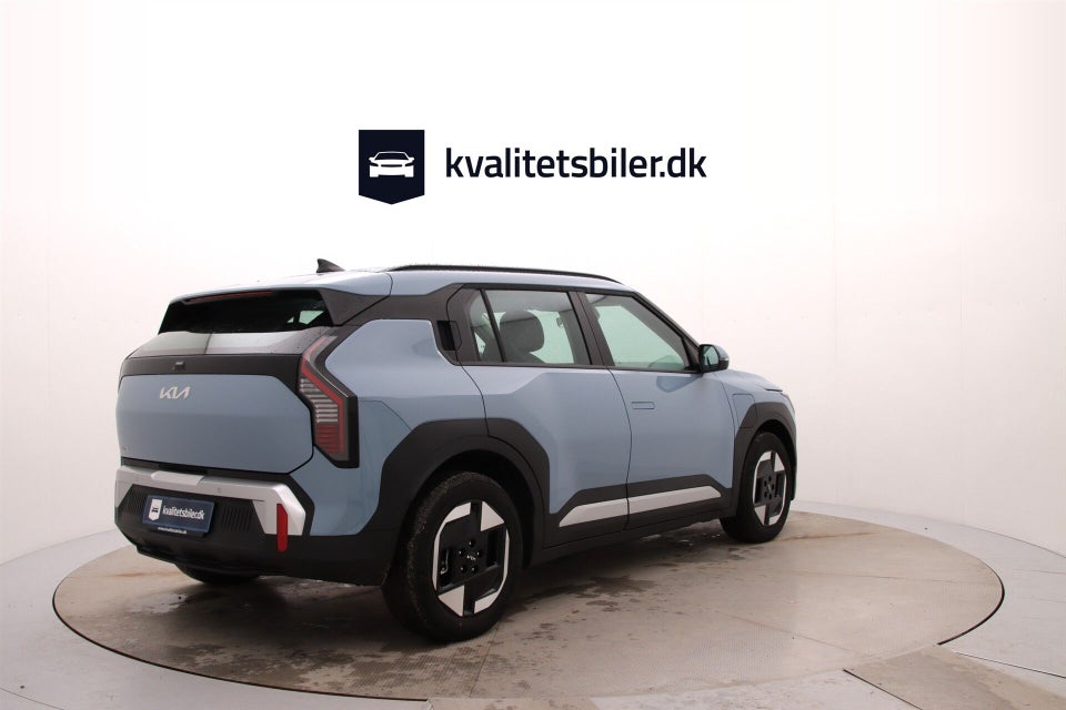 Kia EV3 58 Standard Range Access 5d