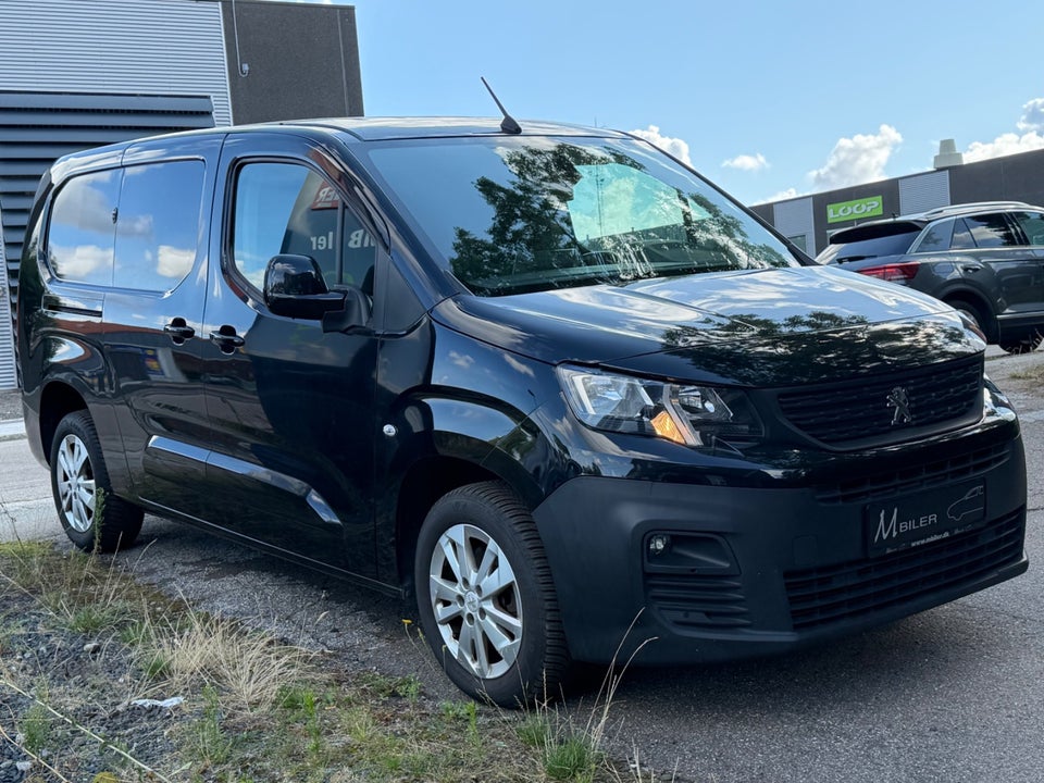 Peugeot Partner 1,5 BlueHDi 130 L2V2 Ultimate EAT8 Van