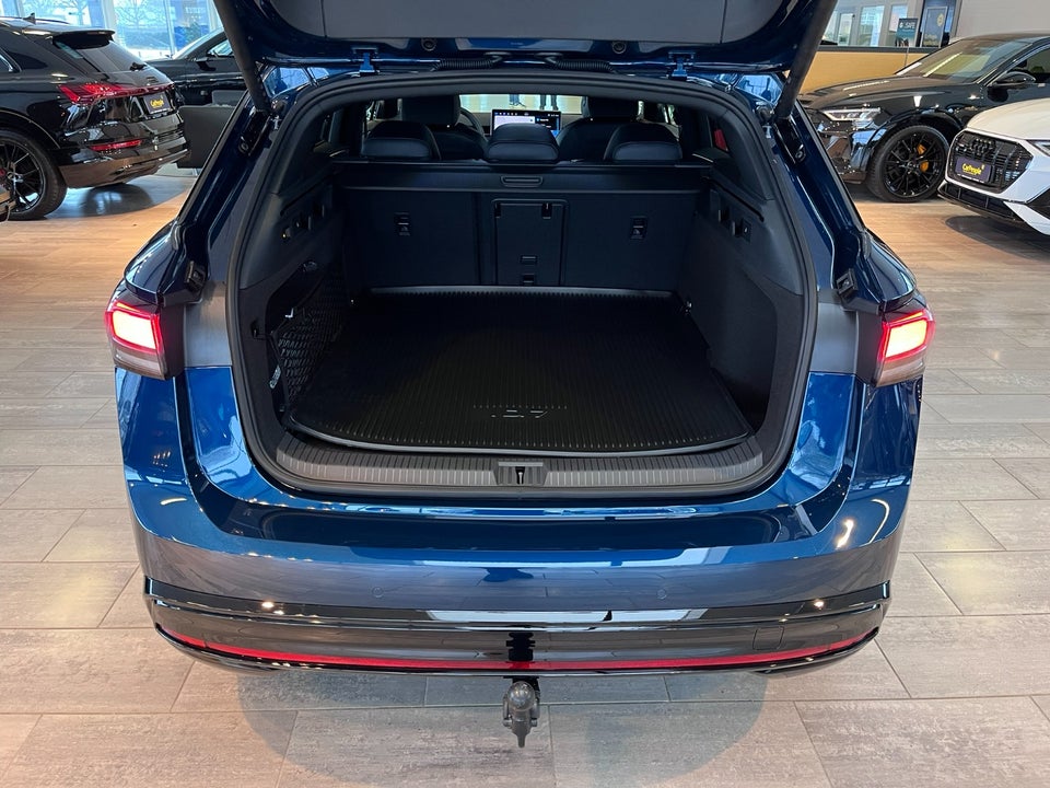 VW ID.7 86 Style S Tourer 5d